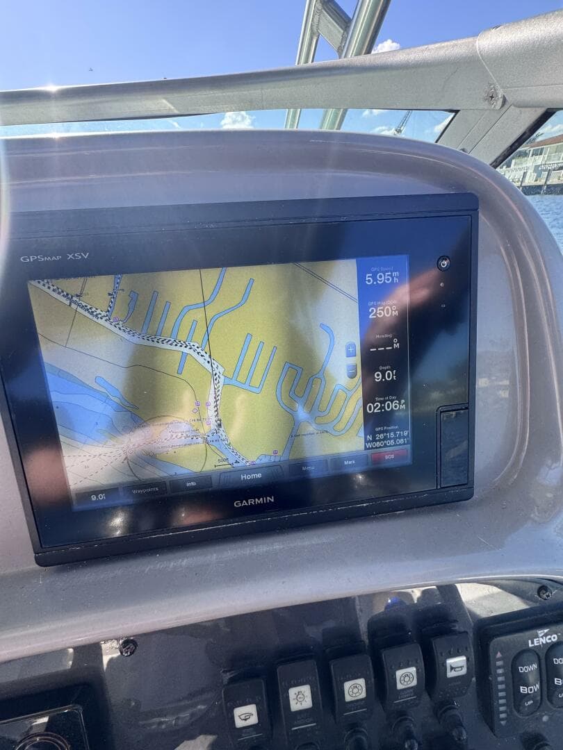 2014 Robalo R265 — photo 26