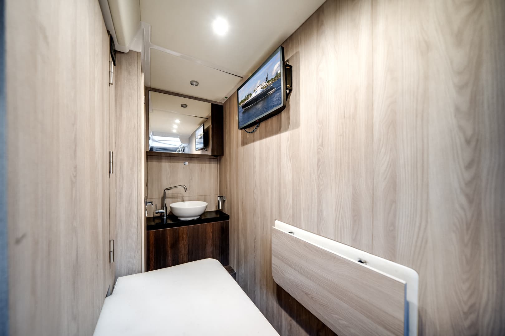 2022 Azimut S7 — photo 14