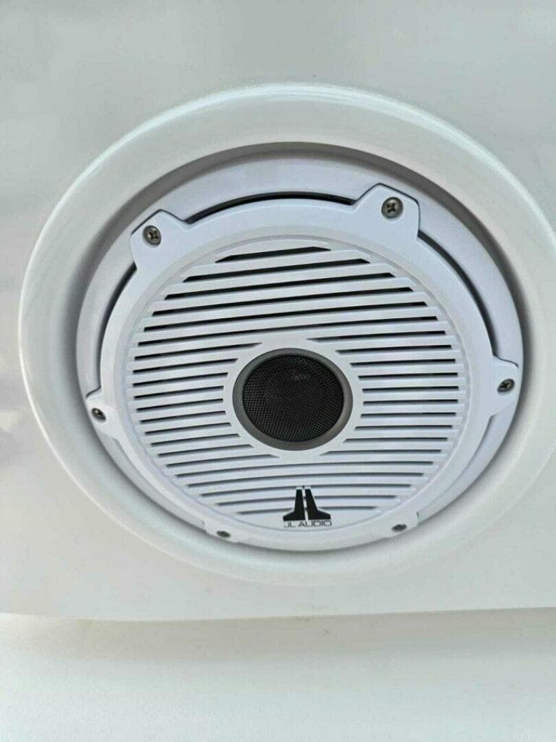 2016 Valhalla Boatworks V-33 — photo 29