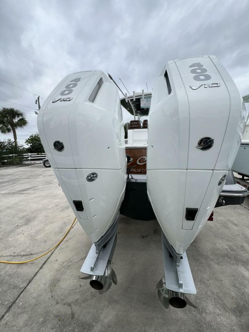 2016 Valhalla Boatworks V-33 — photo 38