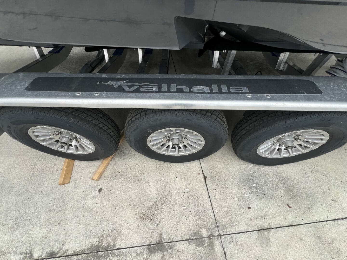 2016 Valhalla Boatworks V-33 — photo 39