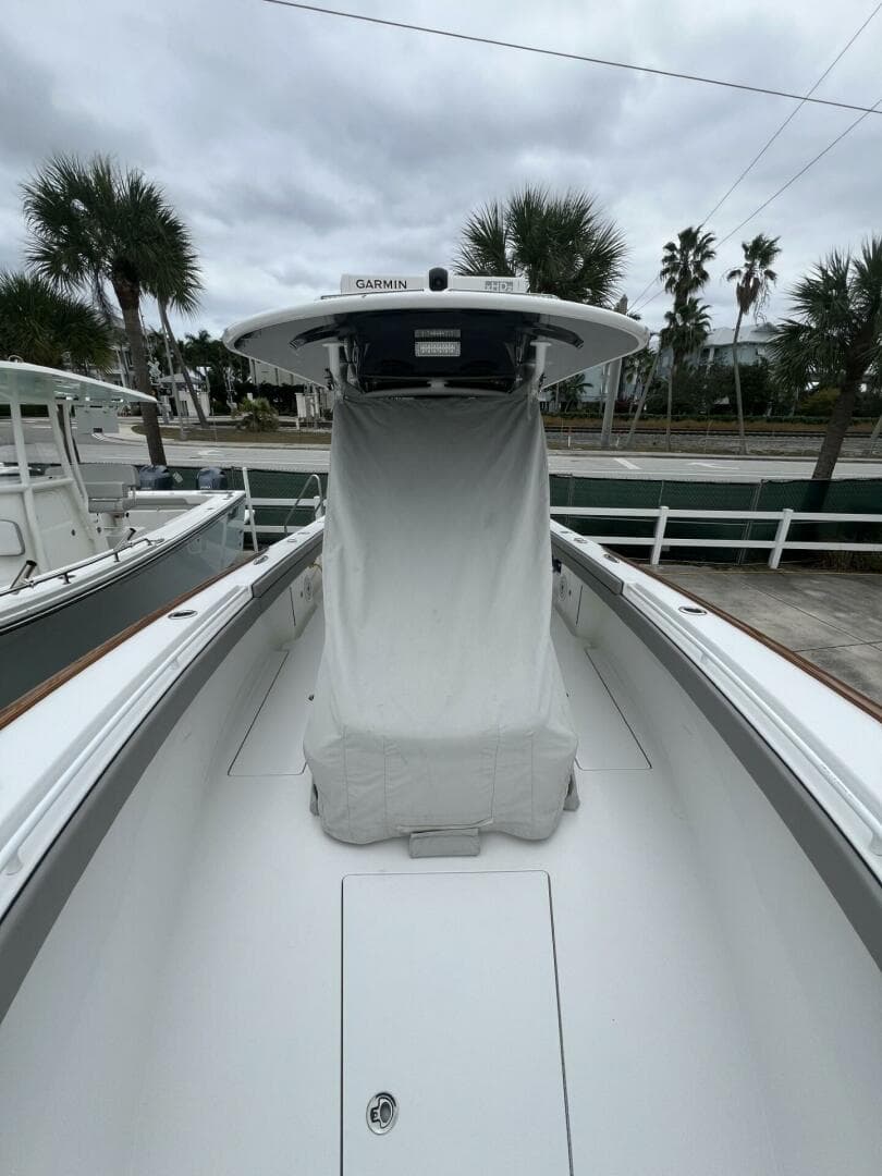 2016 Valhalla Boatworks V-33 — photo 34