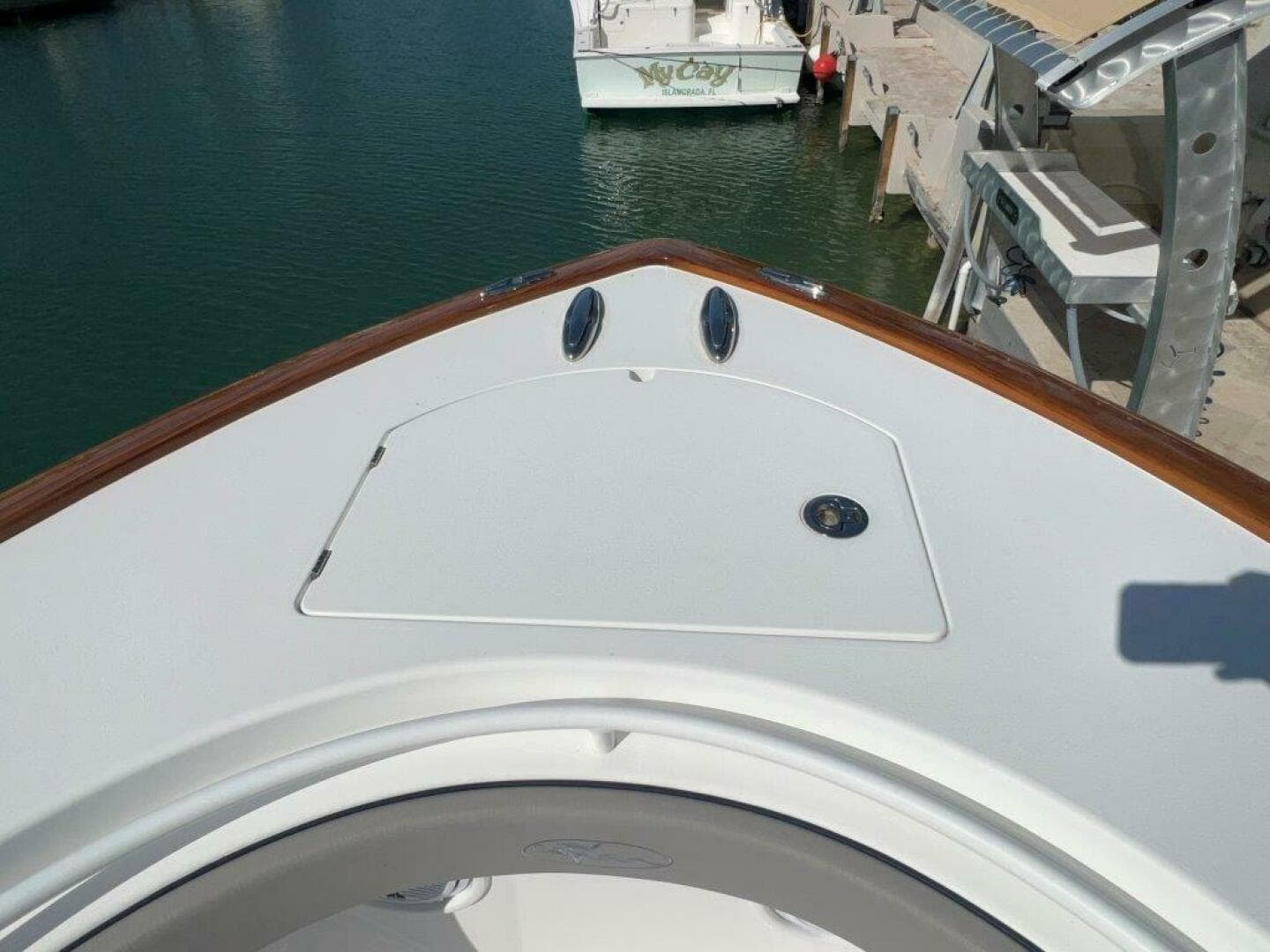 2016 Valhalla Boatworks V-33 — photo 10