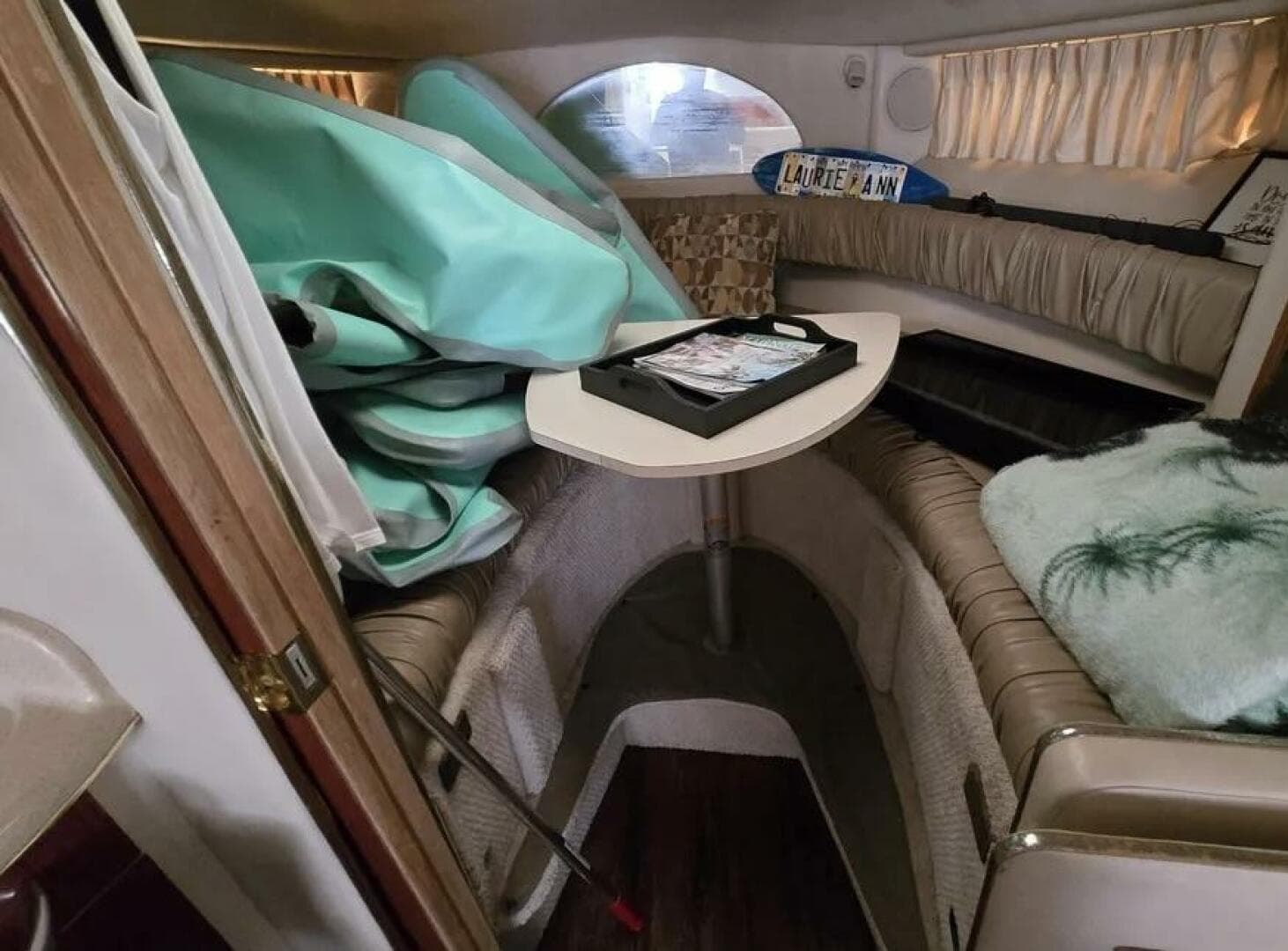 1998 Sea Ray 330 Express — photo 14