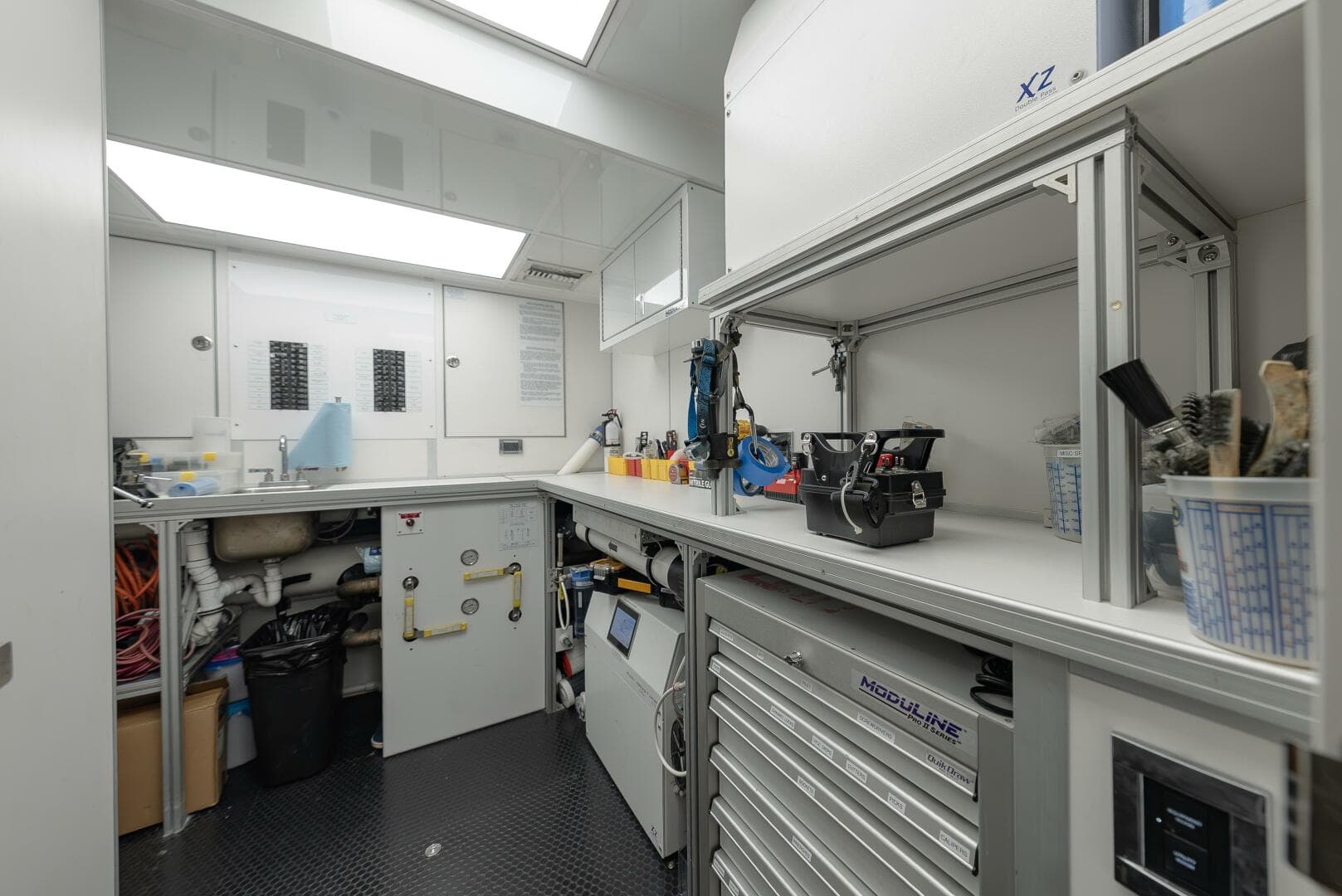 2018 Westport Raised Pilothouse — photo 57