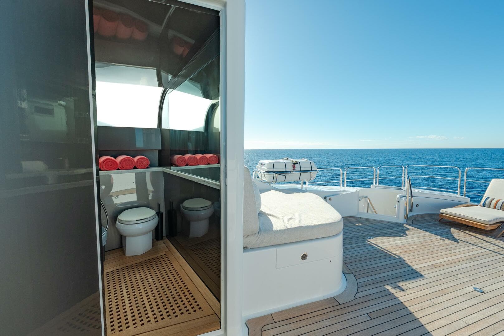 2018 Westport Raised Pilothouse — photo 41