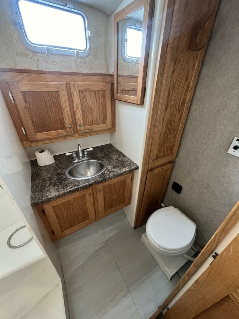 2006 Provincial Lobster — photo 20