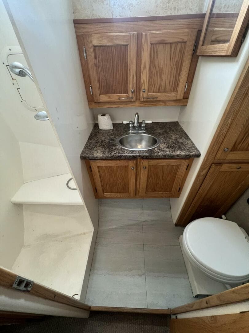 2006 Provincial Lobster — photo 21