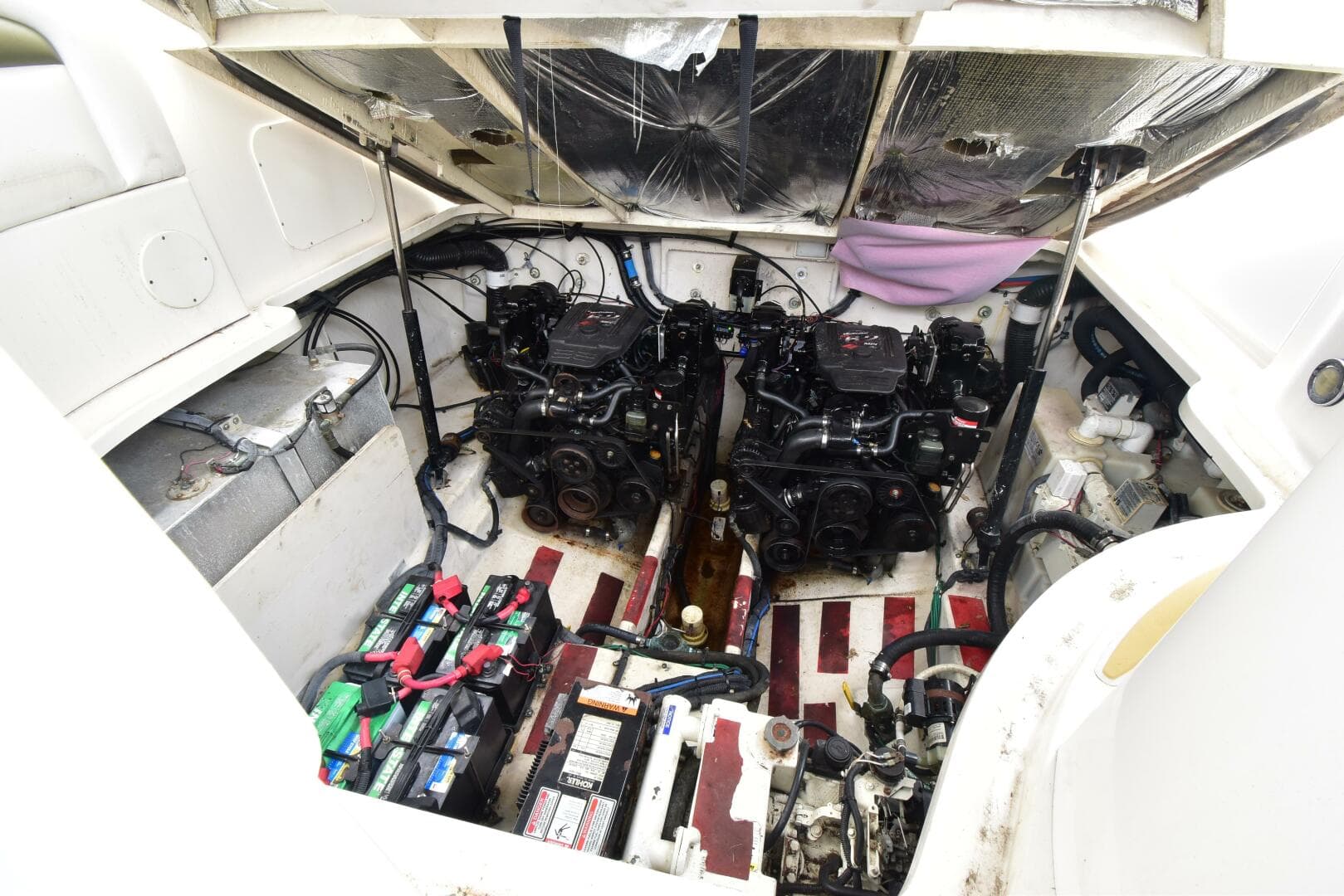 2006 Sea Ray 320 Sundancer — photo 16