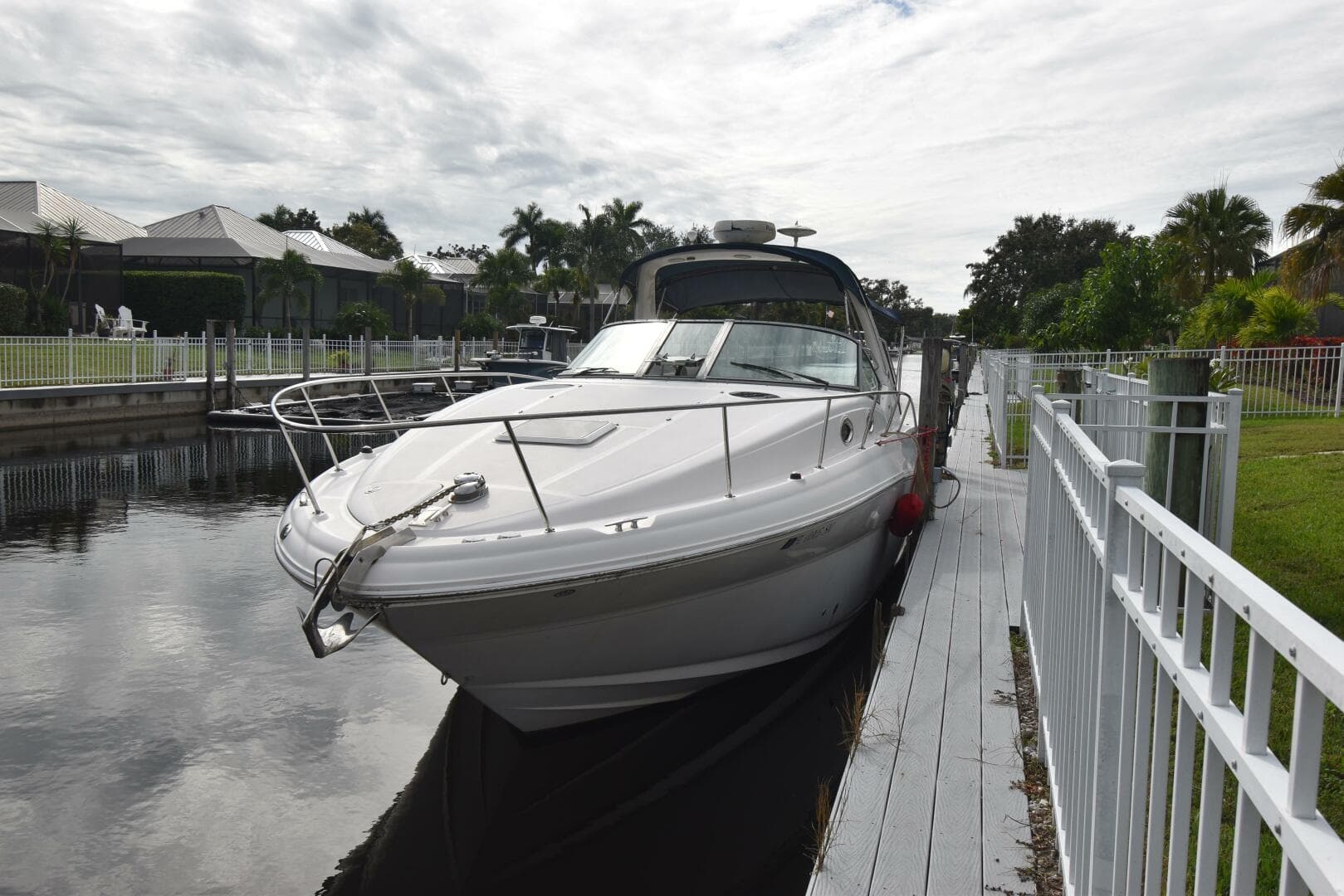 2006 Sea Ray 320 Sundancer — photo 3