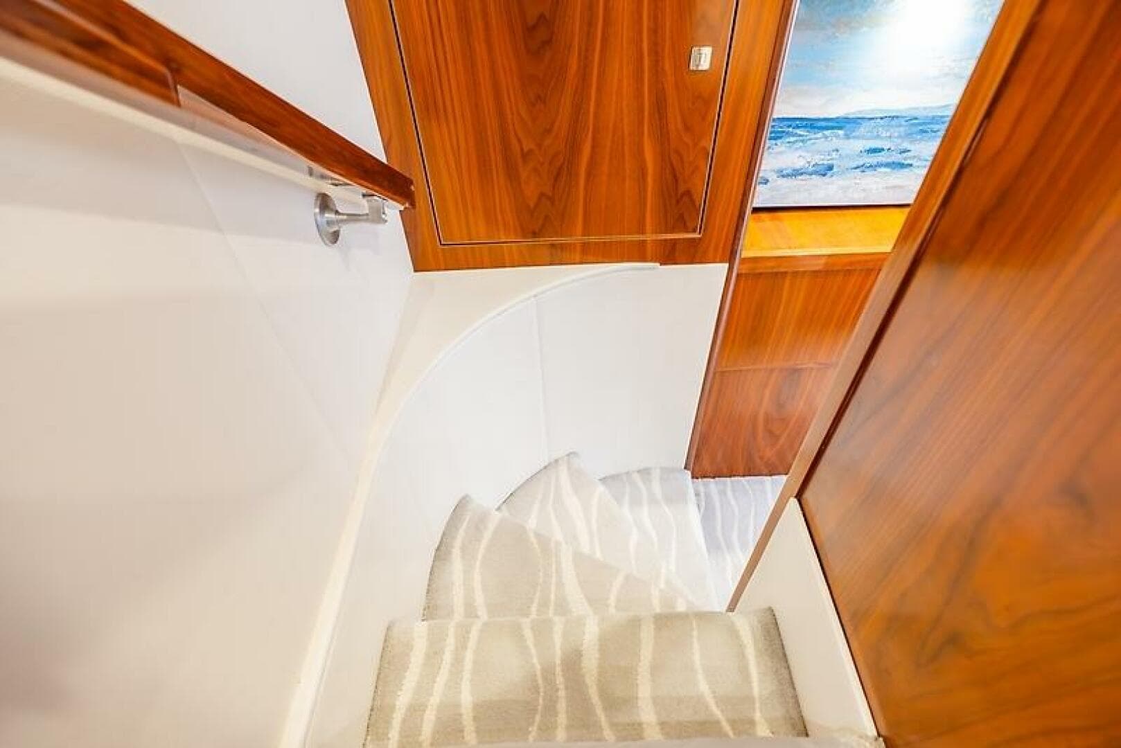 2019 Viking 68 Enclosed Bridge — photo 51