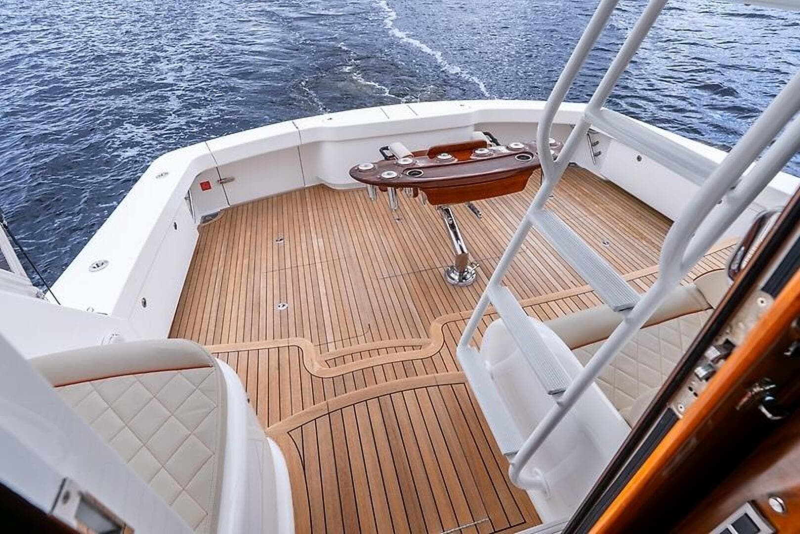 2019 Viking 68 Enclosed Bridge — photo 10