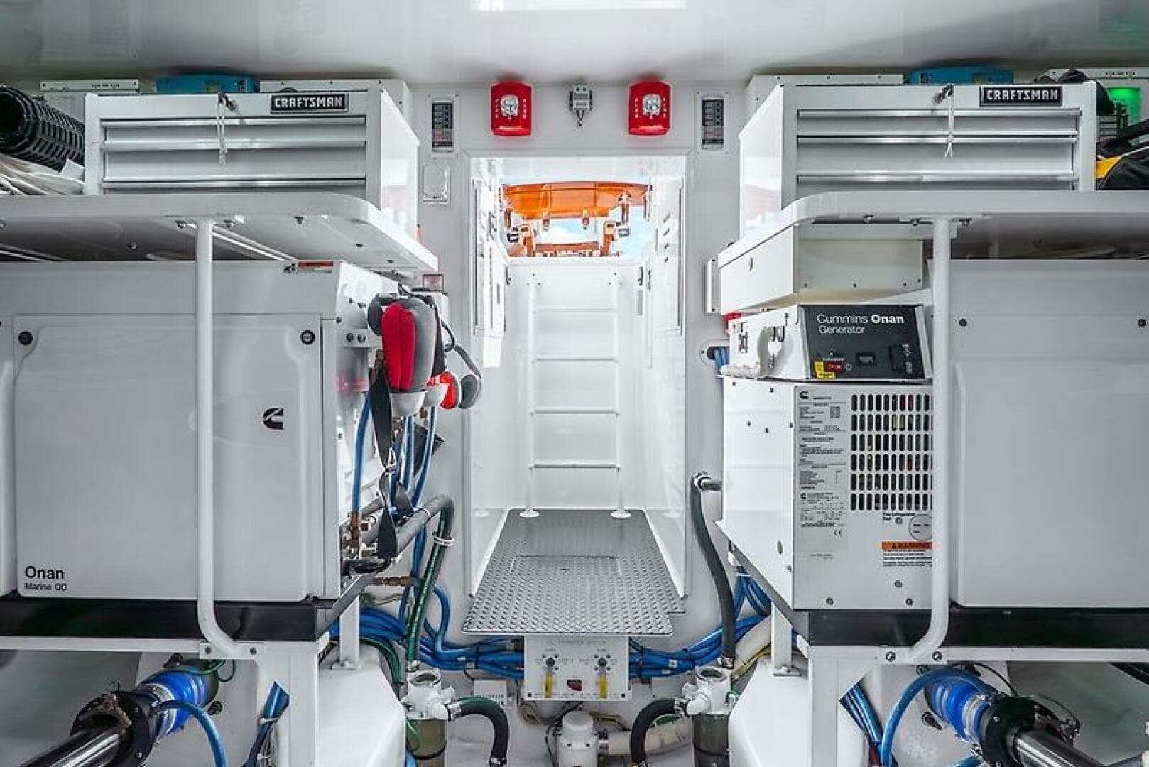 2019 Viking 68 Enclosed Bridge — photo 26