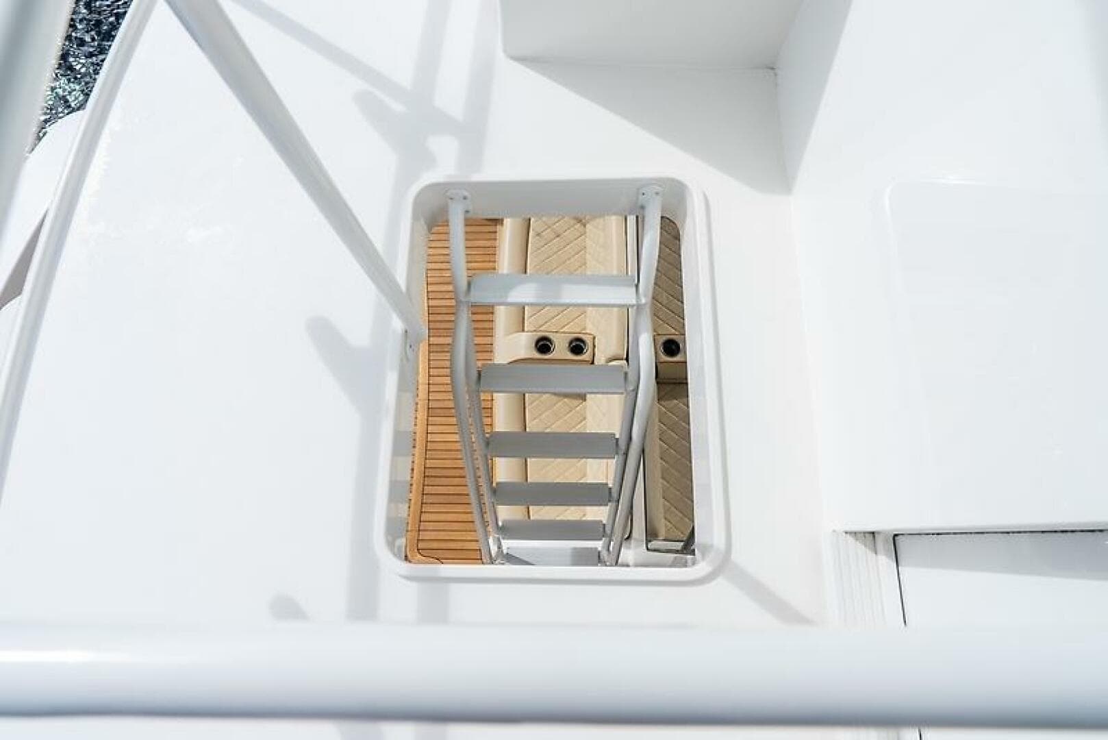 2019 Viking 68 Enclosed Bridge — photo 67