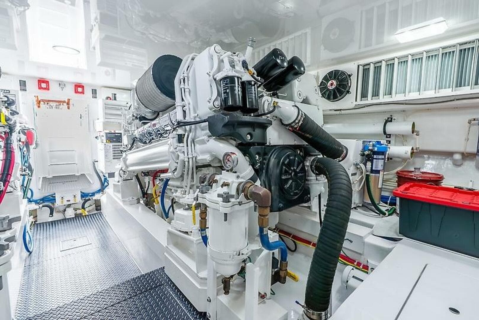 2019 Viking 68 Enclosed Bridge — photo 25