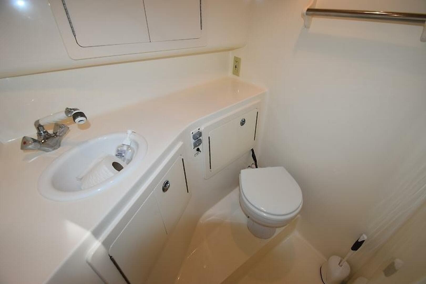 2007 Carolina Classic 28 Express — photo 80