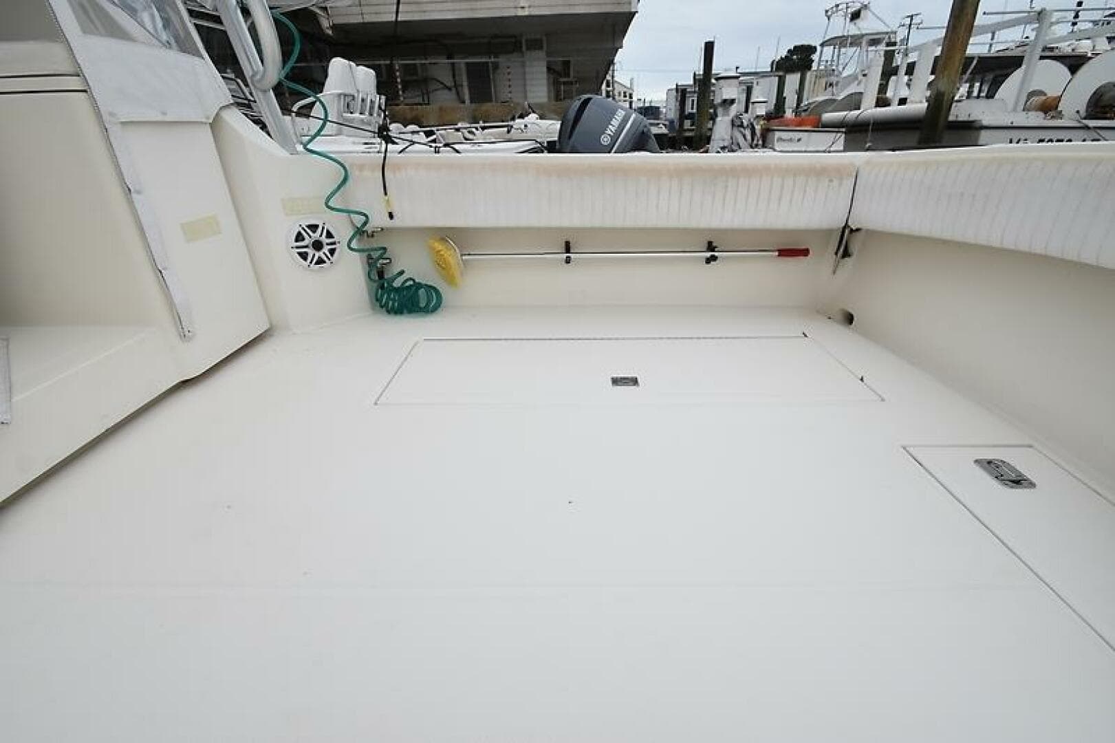 2007 Carolina Classic 28 Express — photo 7