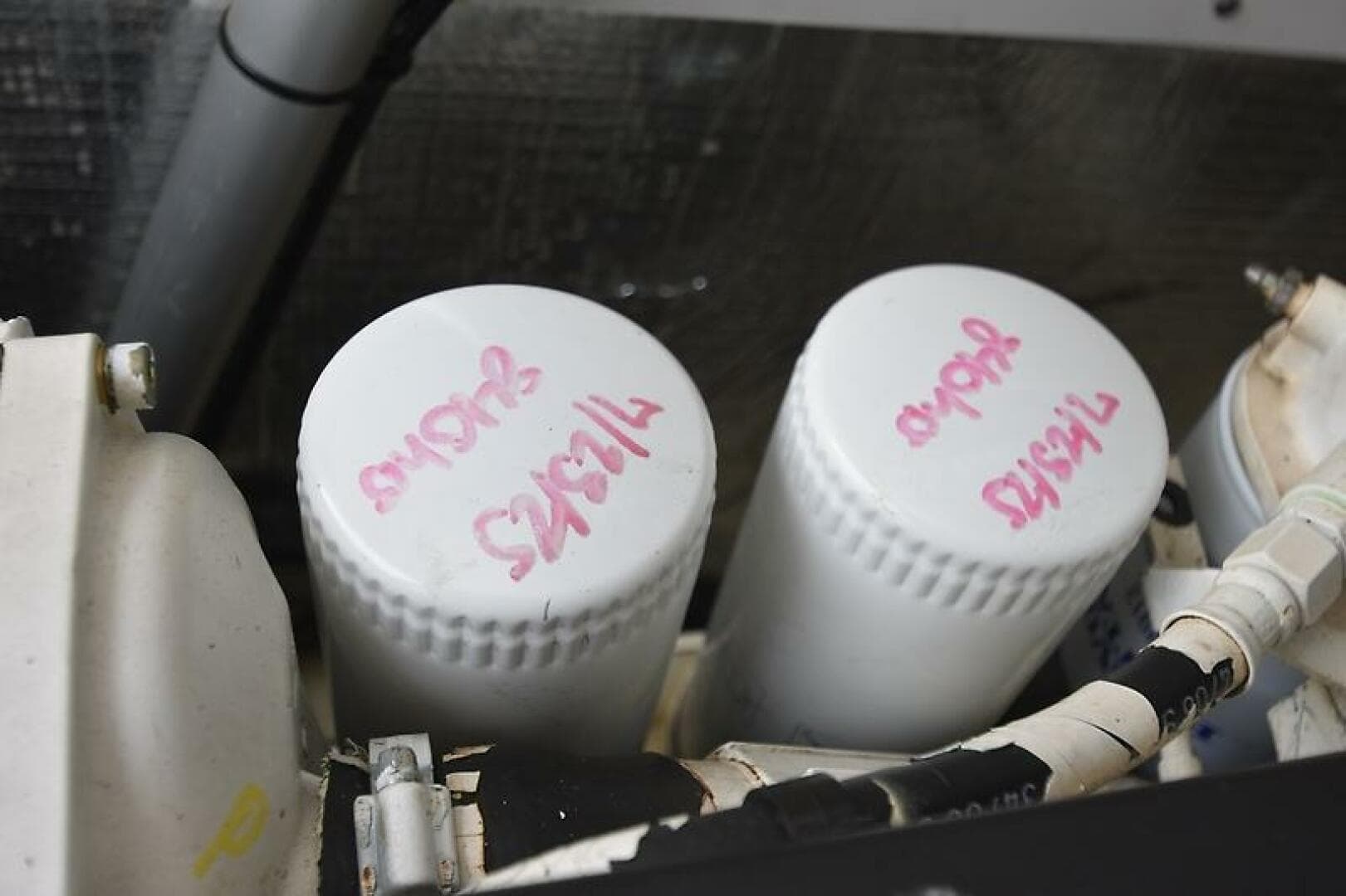 2007 Carolina Classic 28 Express — photo 66