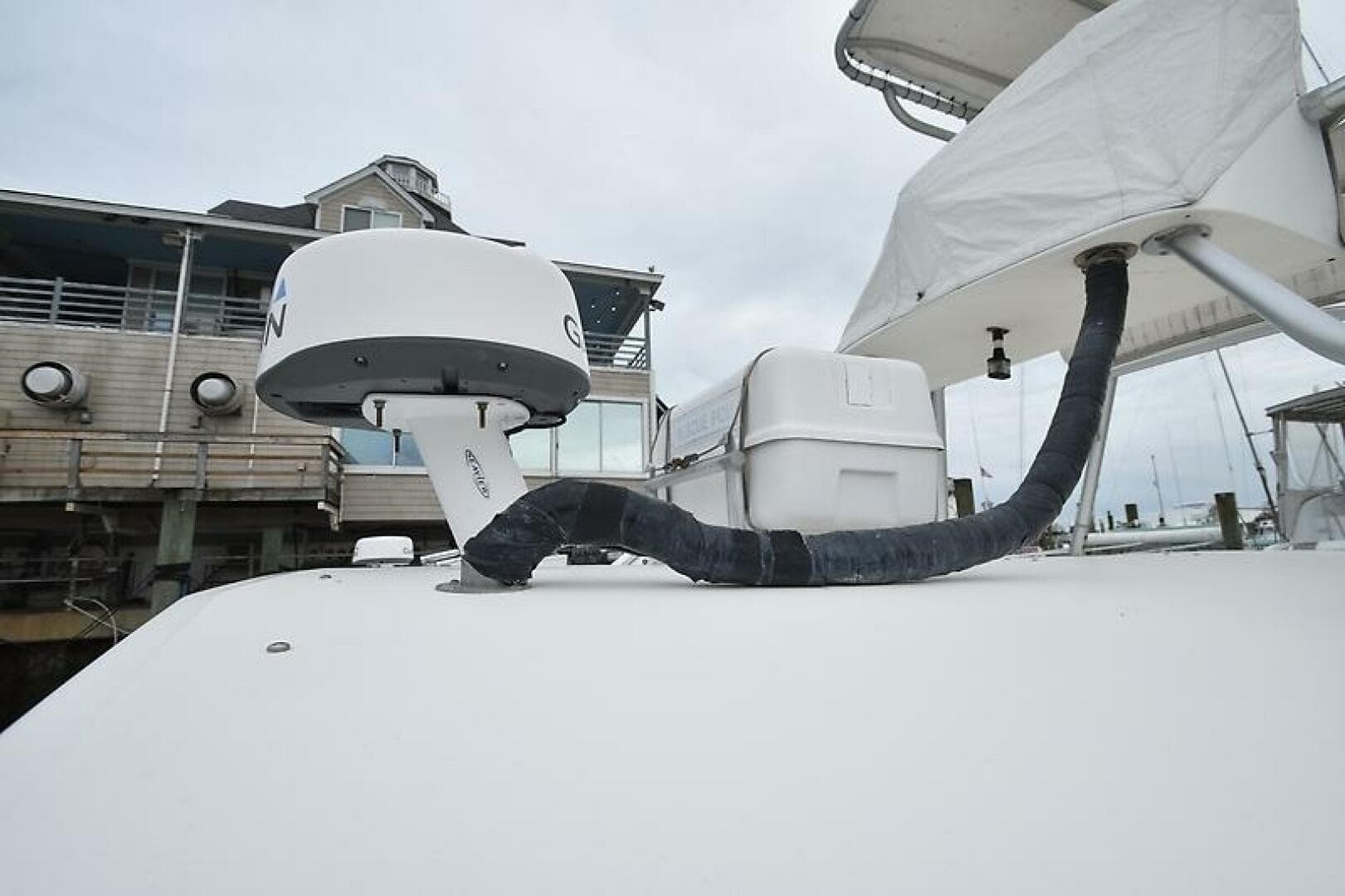 2007 Carolina Classic 28 Express — photo 38