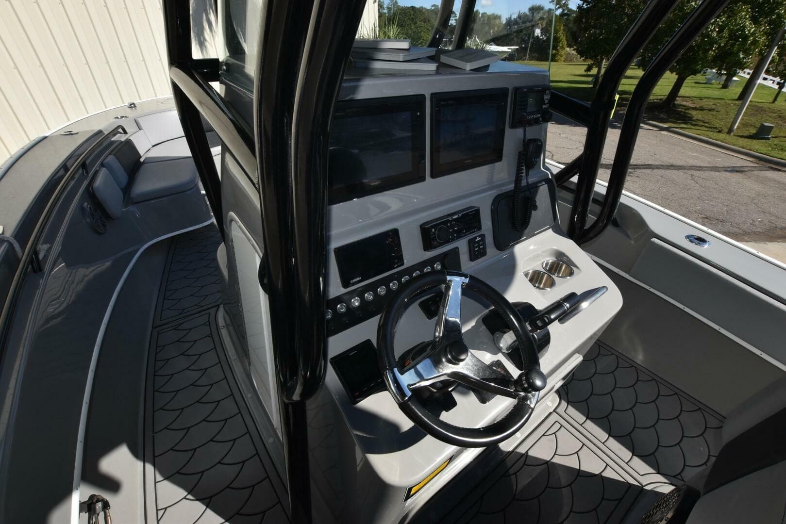 2016 Cape Horn 275 Xs — photo 20