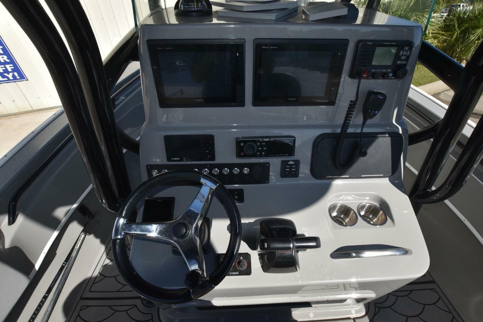 2016 Cape Horn 275 Xs — photo 18