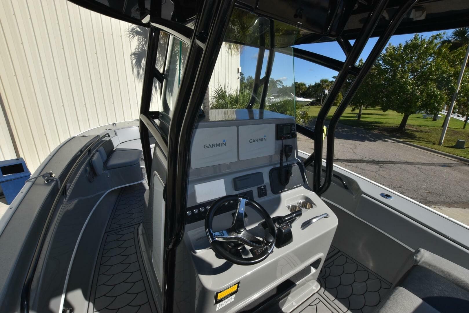 2016 Cape Horn 275 Xs — photo 13