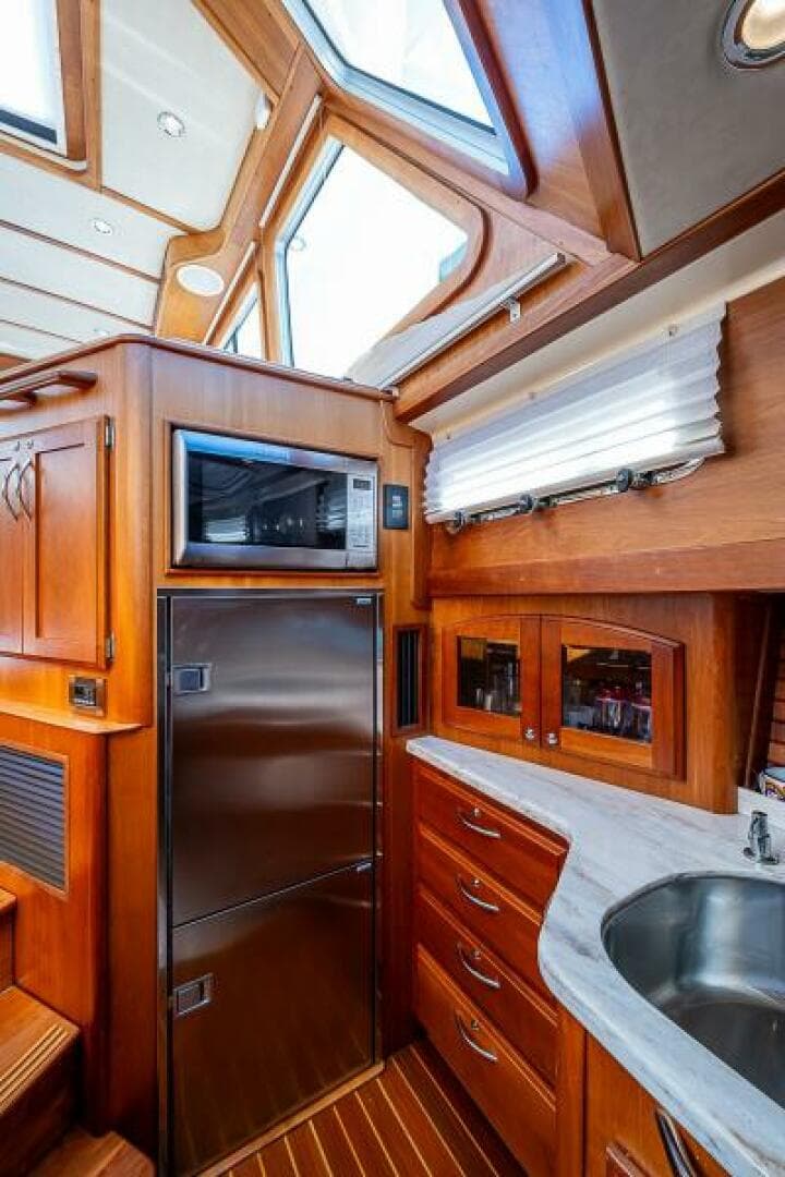 2012 Sabre 48 Salon Express — photo 51