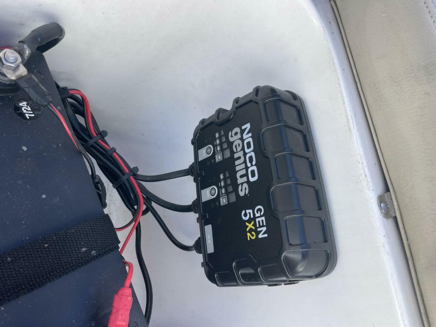 2917 Hurricane Sundeck Sport 202 OB — photo 12