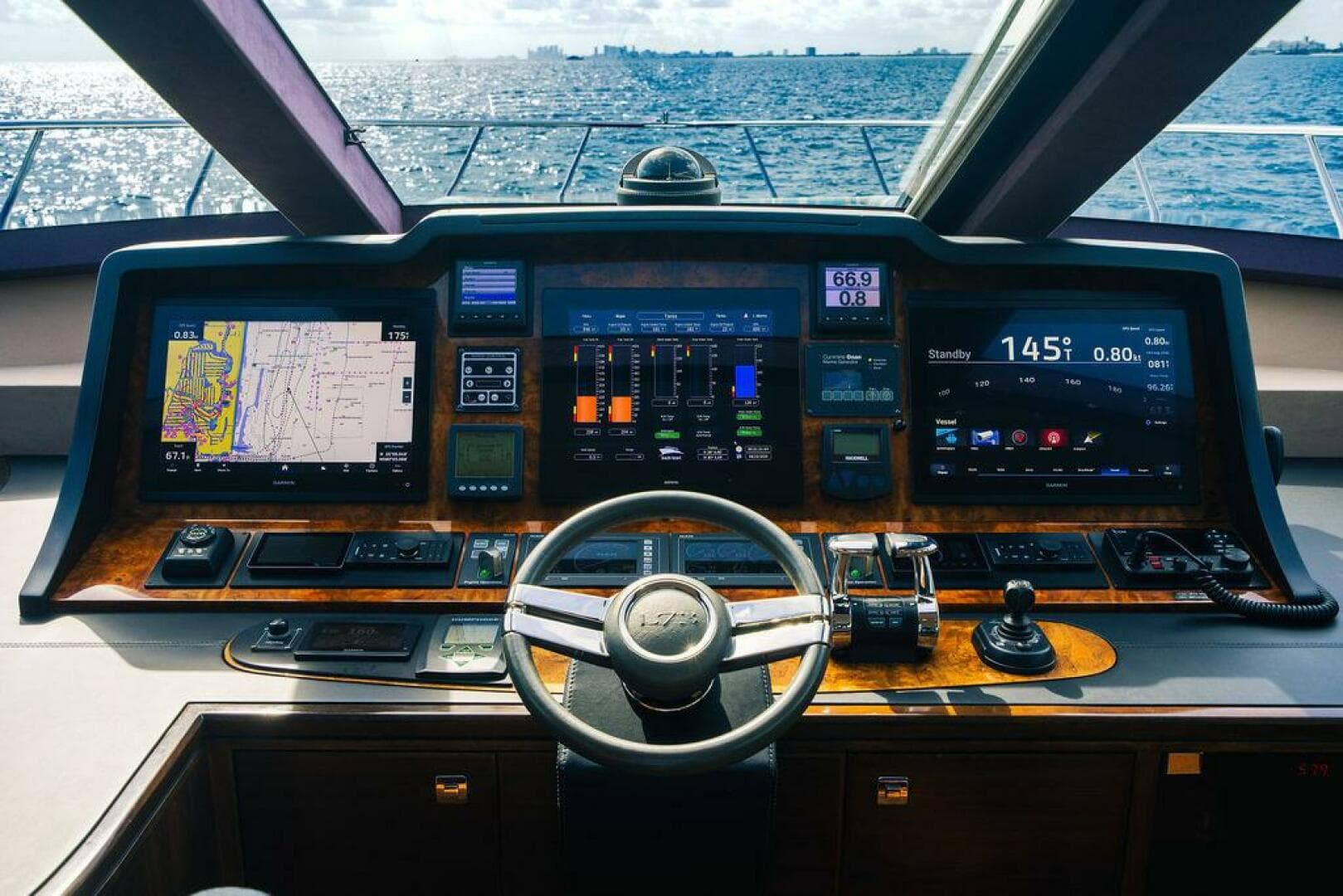 2013 Lanzarote 73 Custom M/y — photo 54