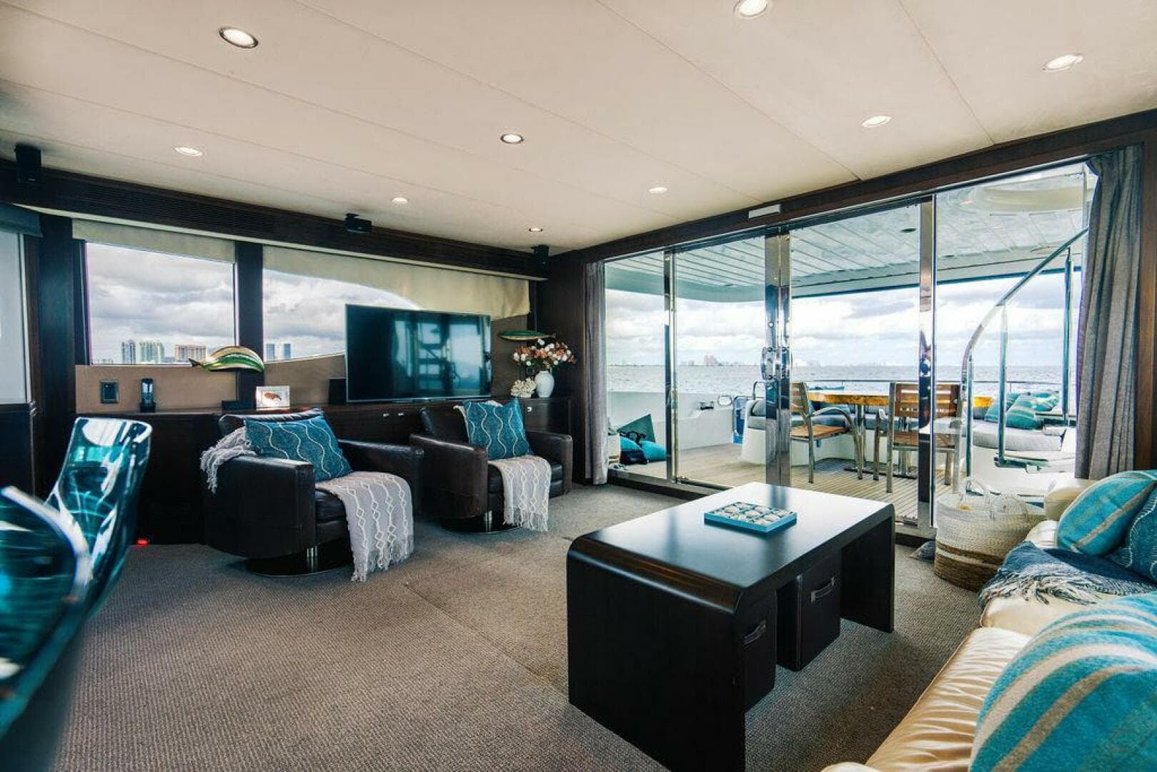 2013 Lanzarote 73 Custom M/y — photo 44