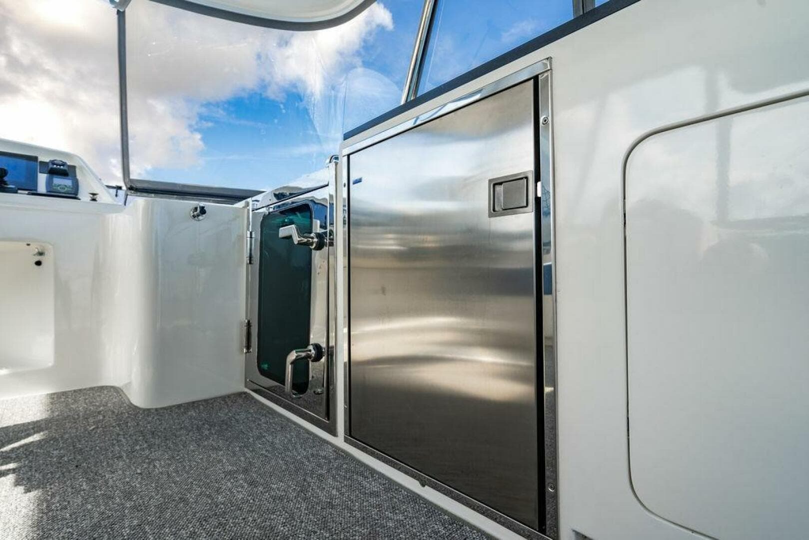 2013 Lanzarote 73 Custom M/y — photo 31