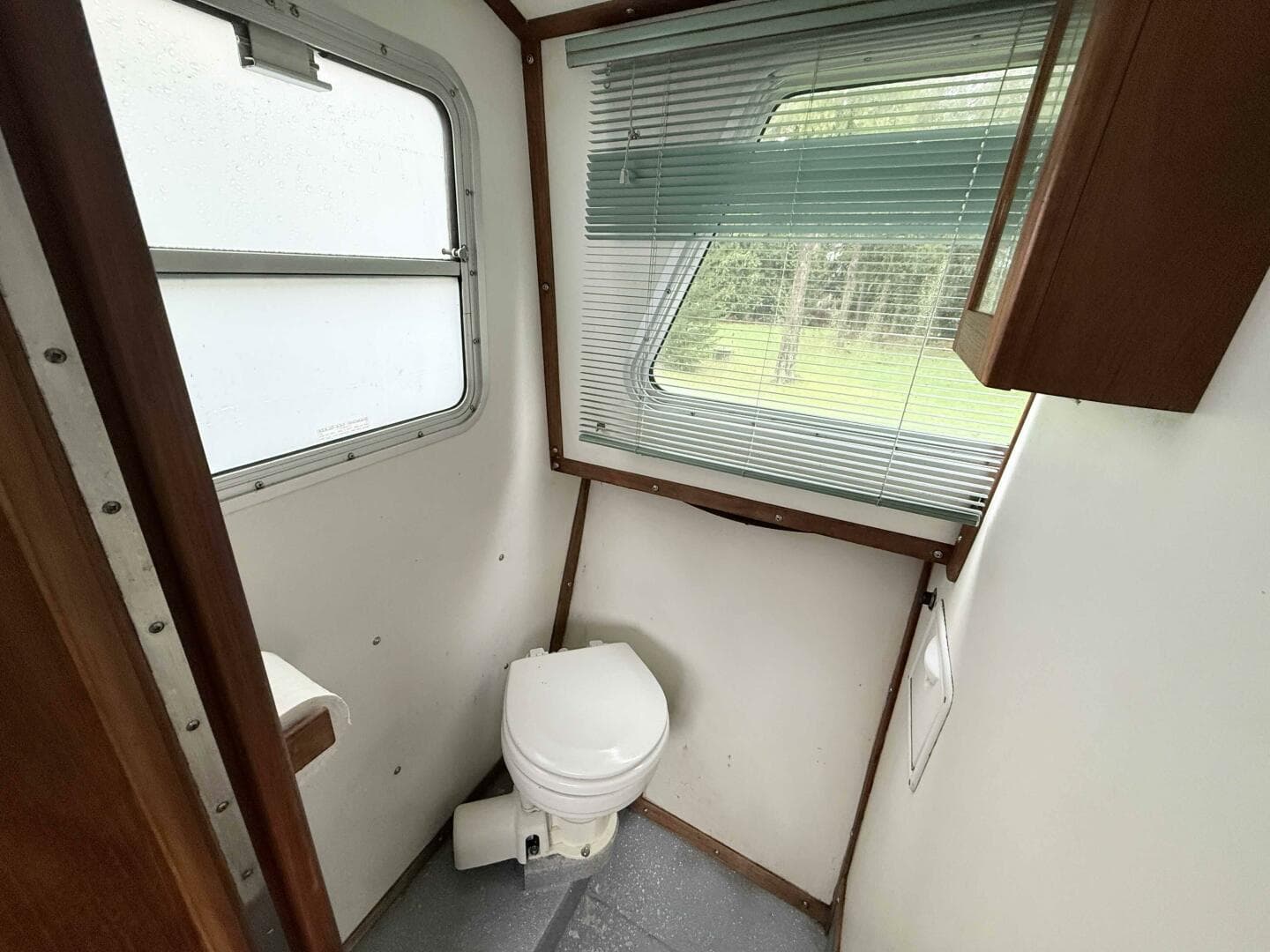 1998 Coastal Craft 25v22 — photo 19