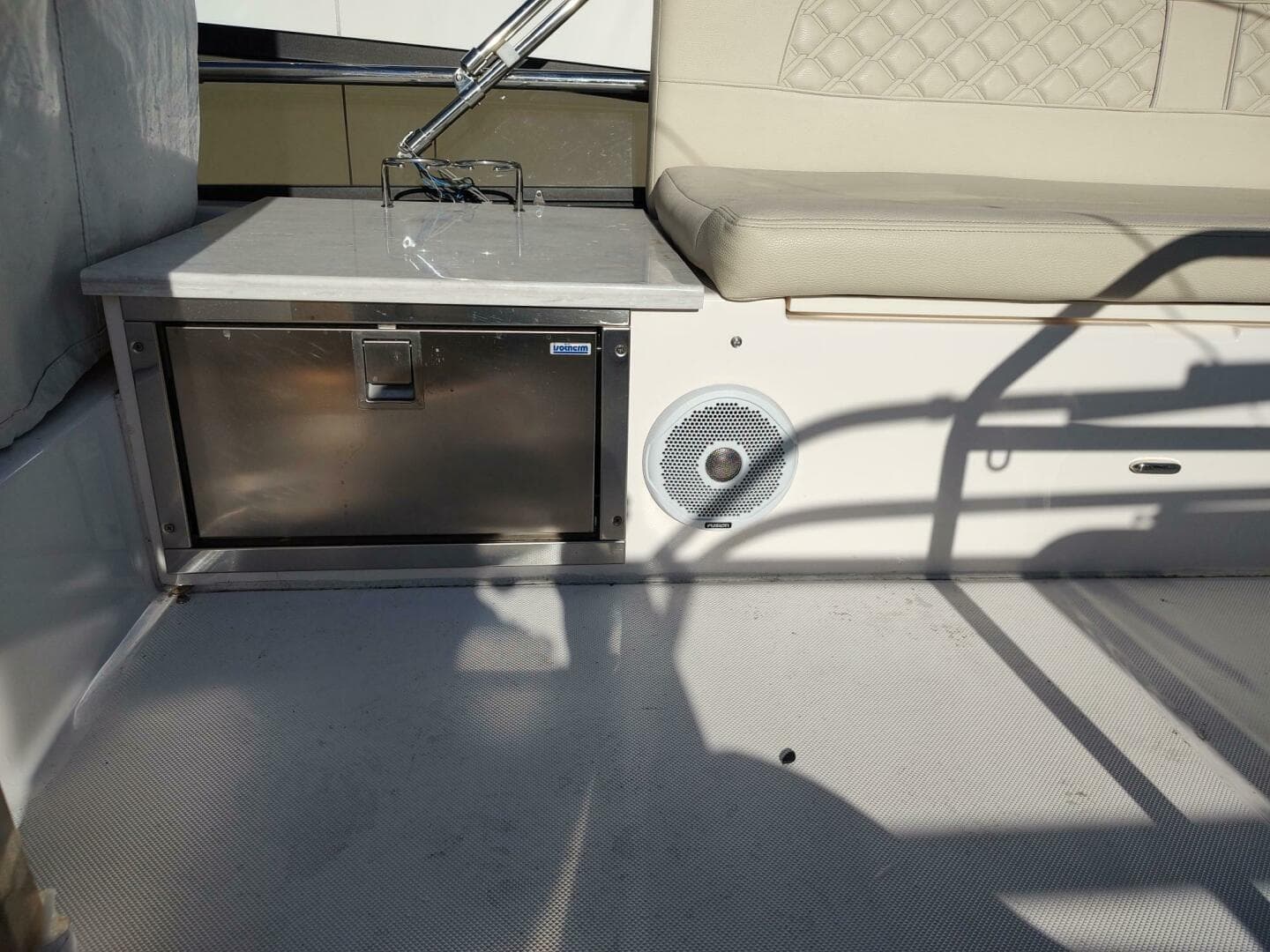 2021 Regal 42 Fly — photo 28