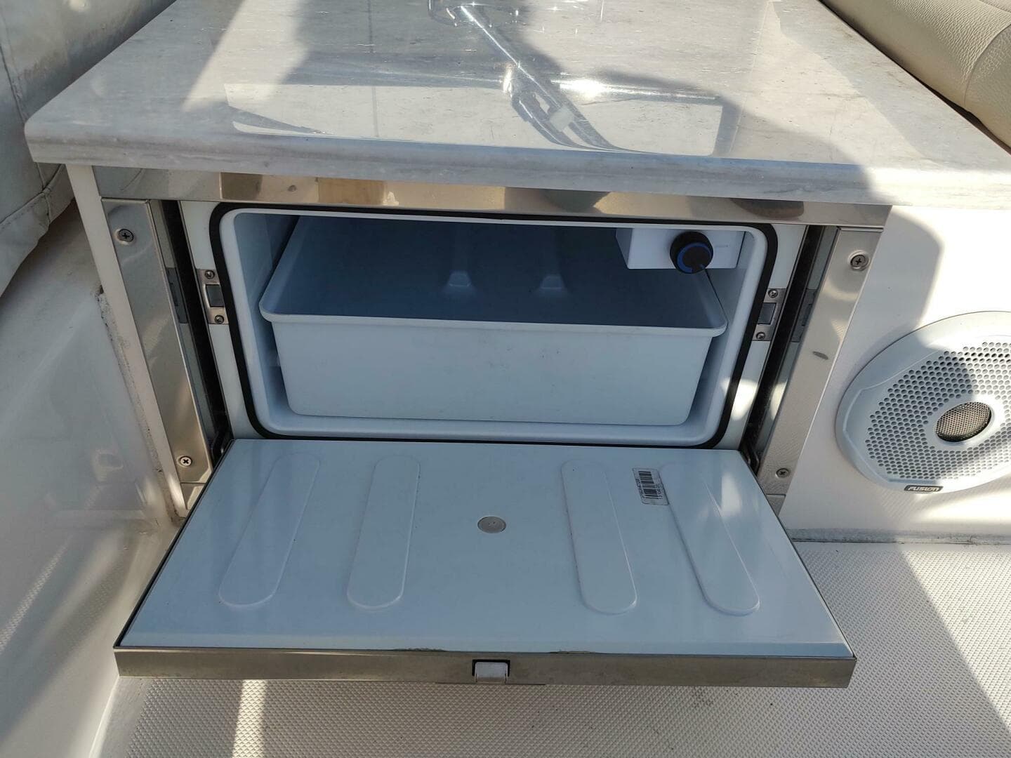 2021 Regal 42 Fly — photo 29