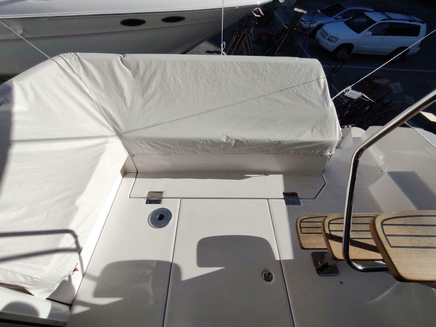 2021 Regal 42 Fly — photo 37