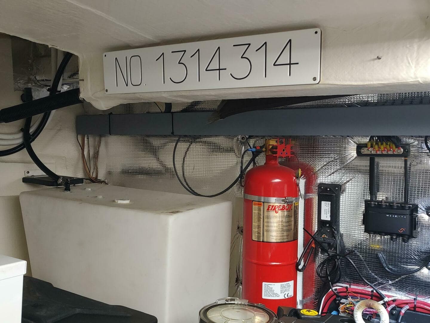 2021 Regal 42 Fly — photo 94