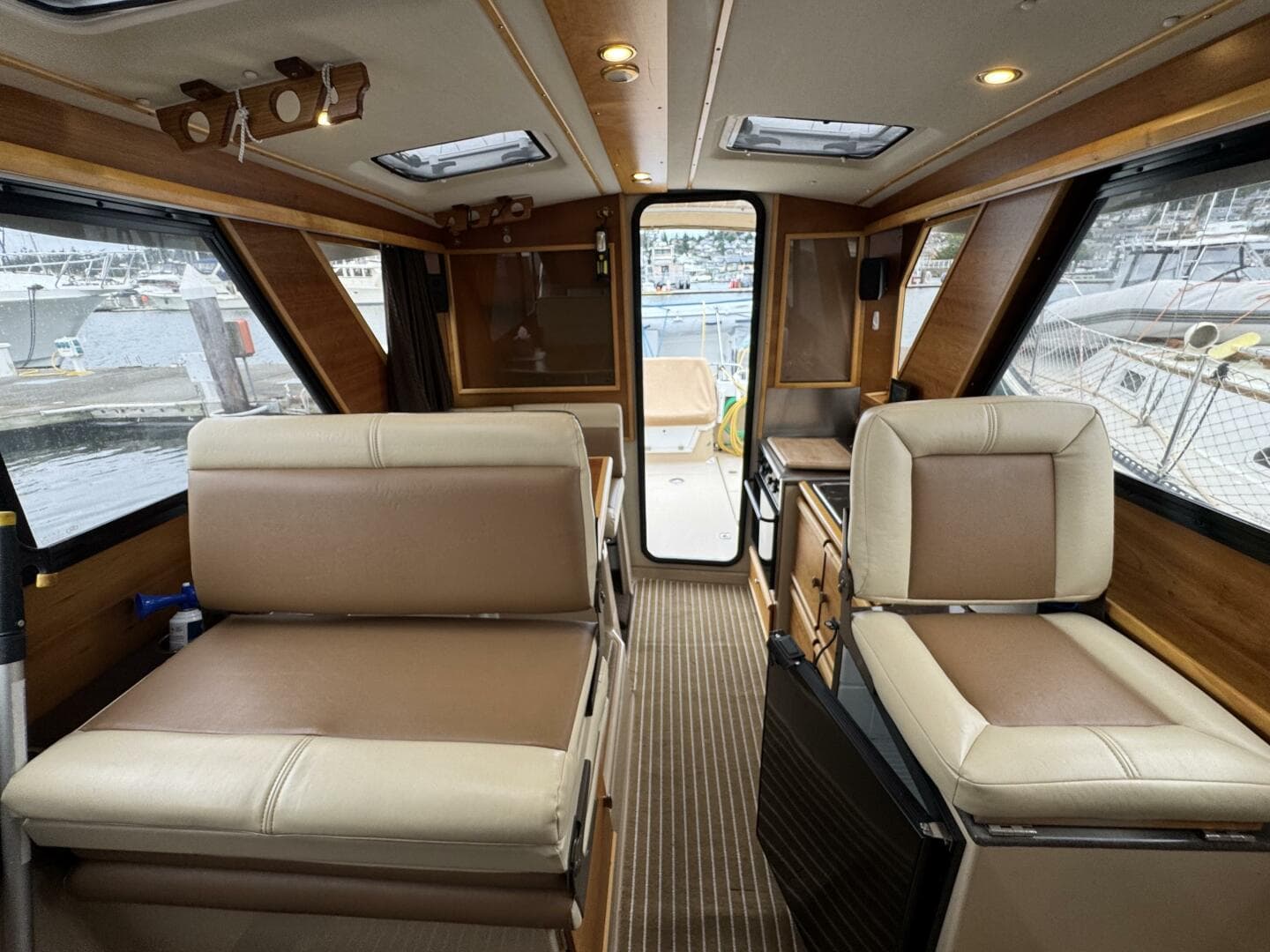 2014 Cutwater 28 — photo 15