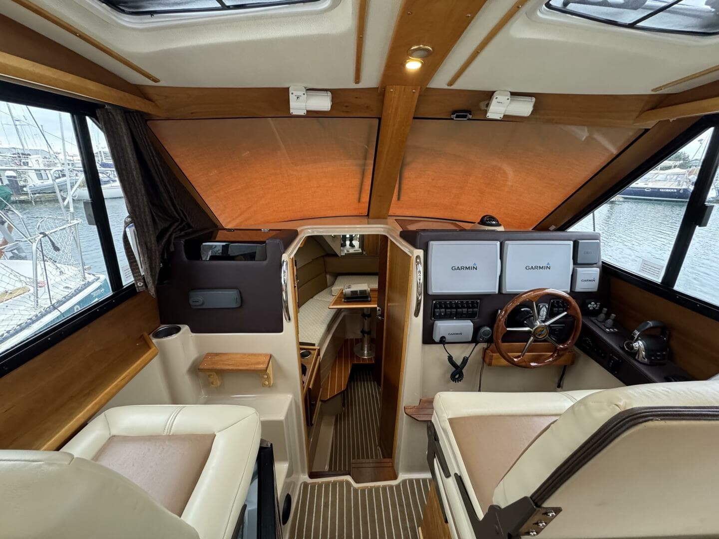 2014 Cutwater 28 — photo 10