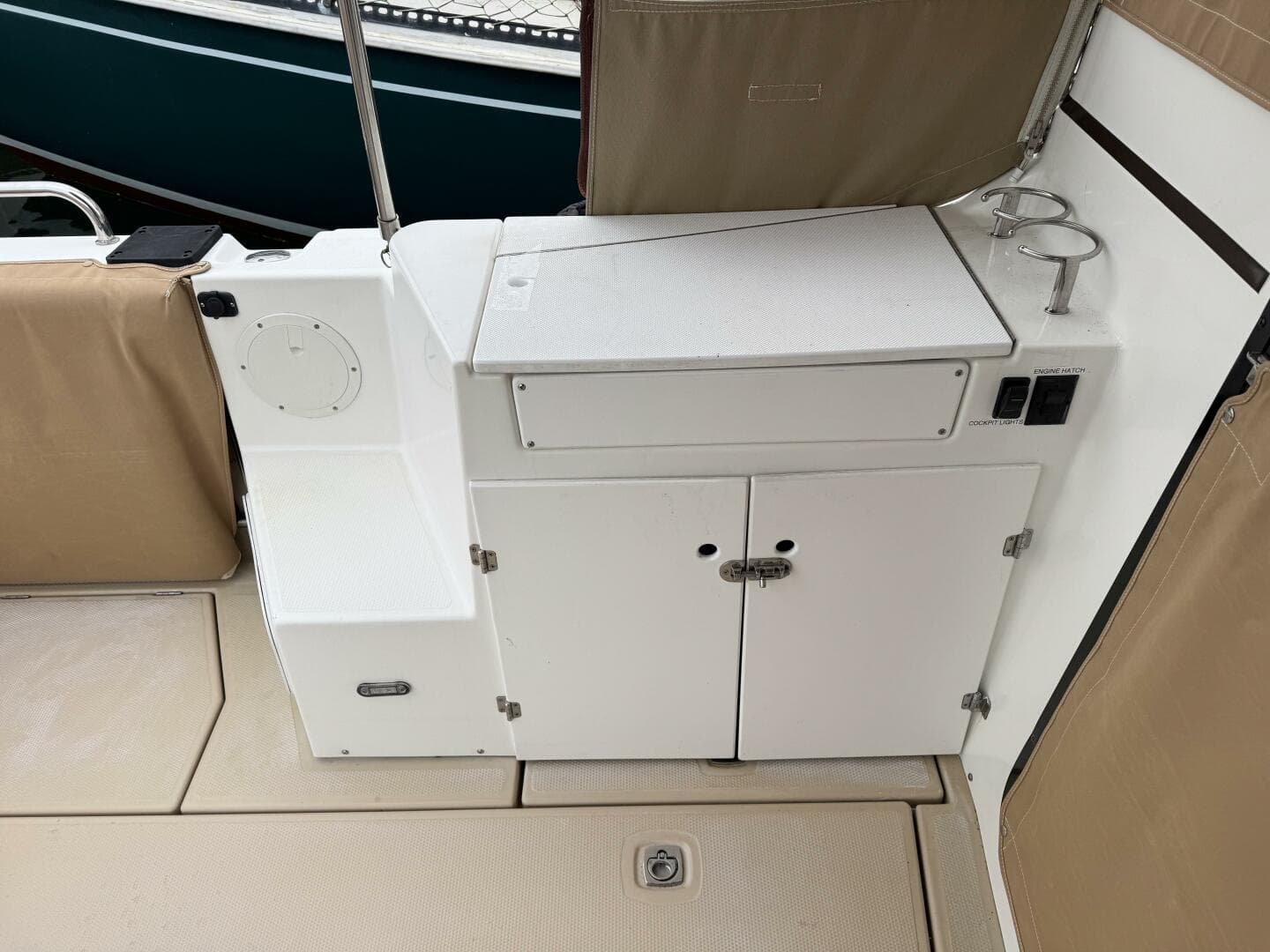 2014 Cutwater 28 — photo 25