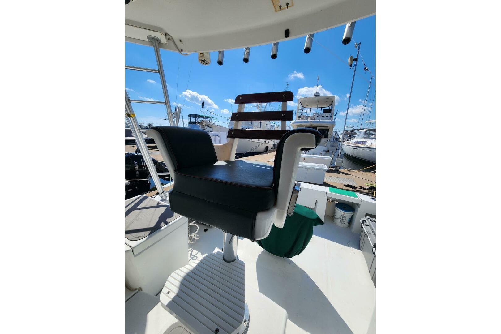 2000 Luhrs Tournament 400 Open — photo 24