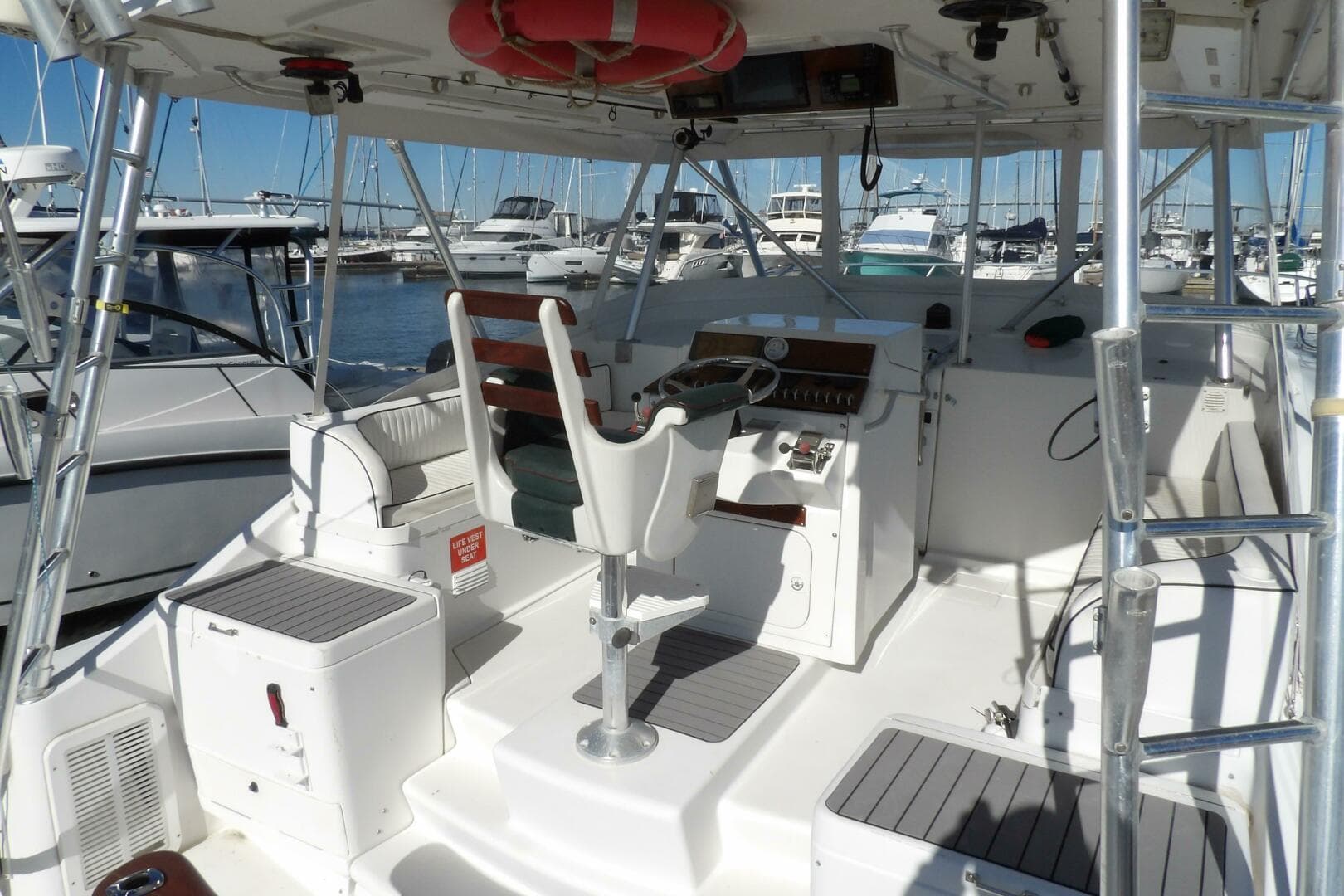 2000 Luhrs Tournament 400 Open — photo 23