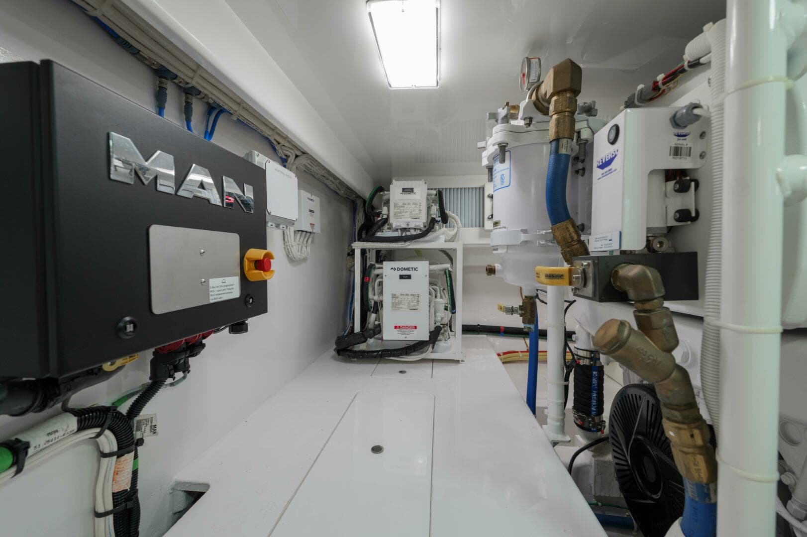 2023 Viking Convertible — photo 49