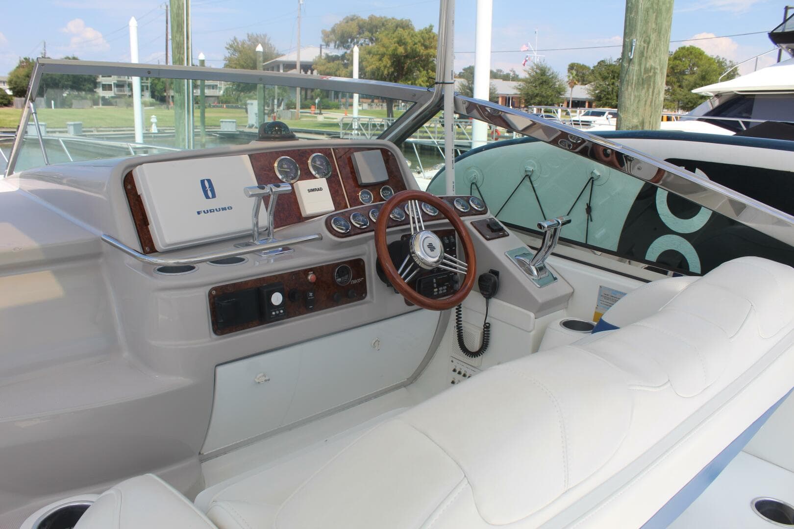 2004 Formula 40 Performance Cruiser — photo 14