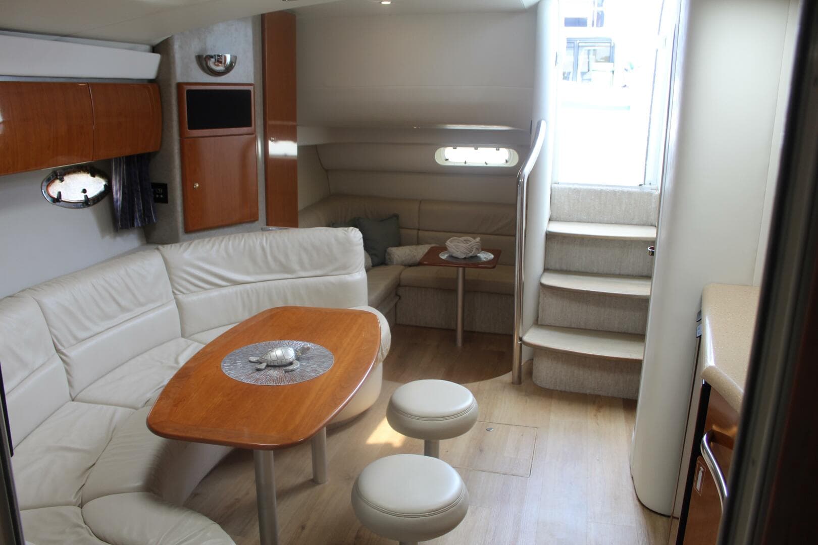 2004 Formula 40 Performance Cruiser — photo 36