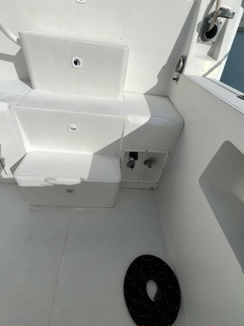 1999 Viking 60 Cpmy — photo 14