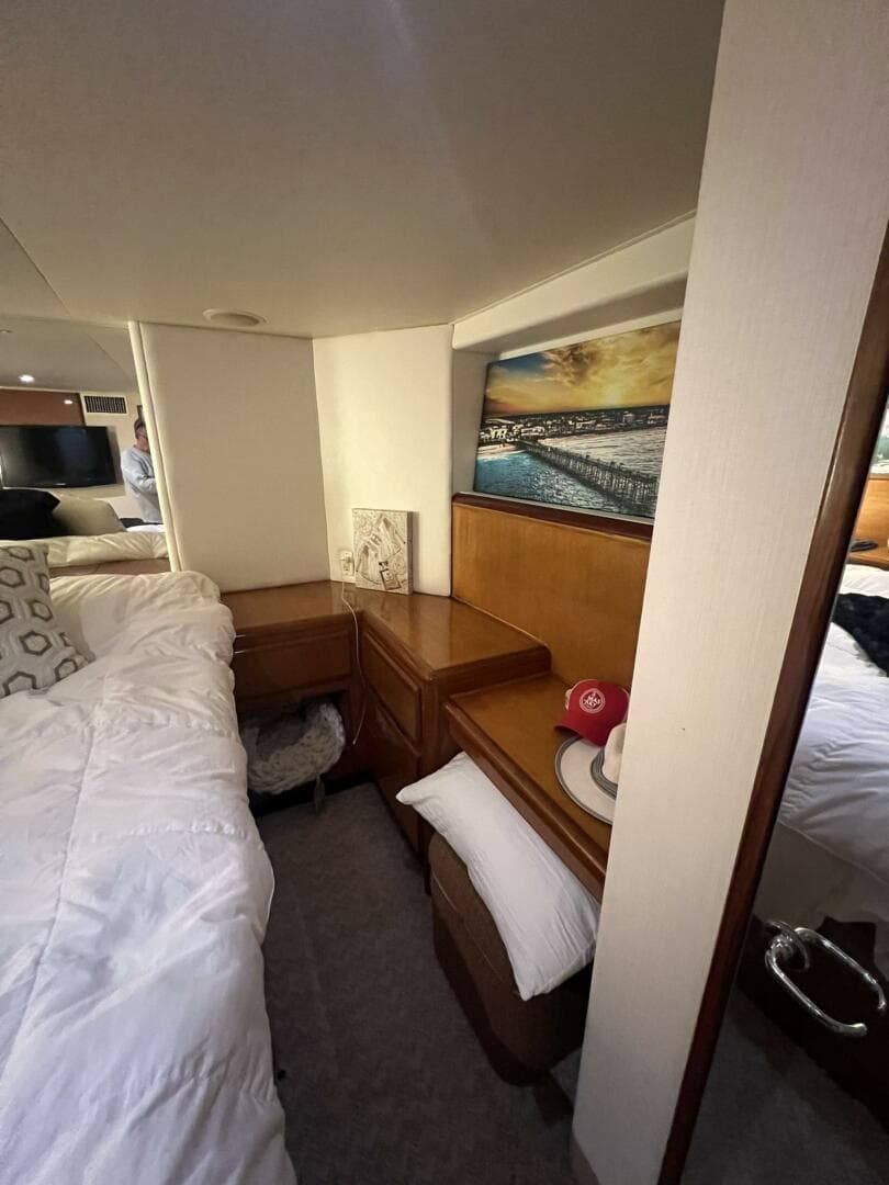 1999 Viking 60 Cpmy — photo 64