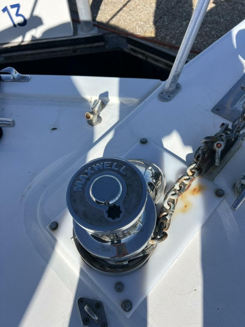 1999 Viking 60 Cpmy — photo 16