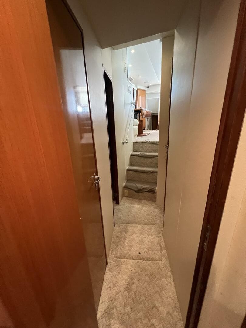 1999 Viking 60 Cpmy — photo 61