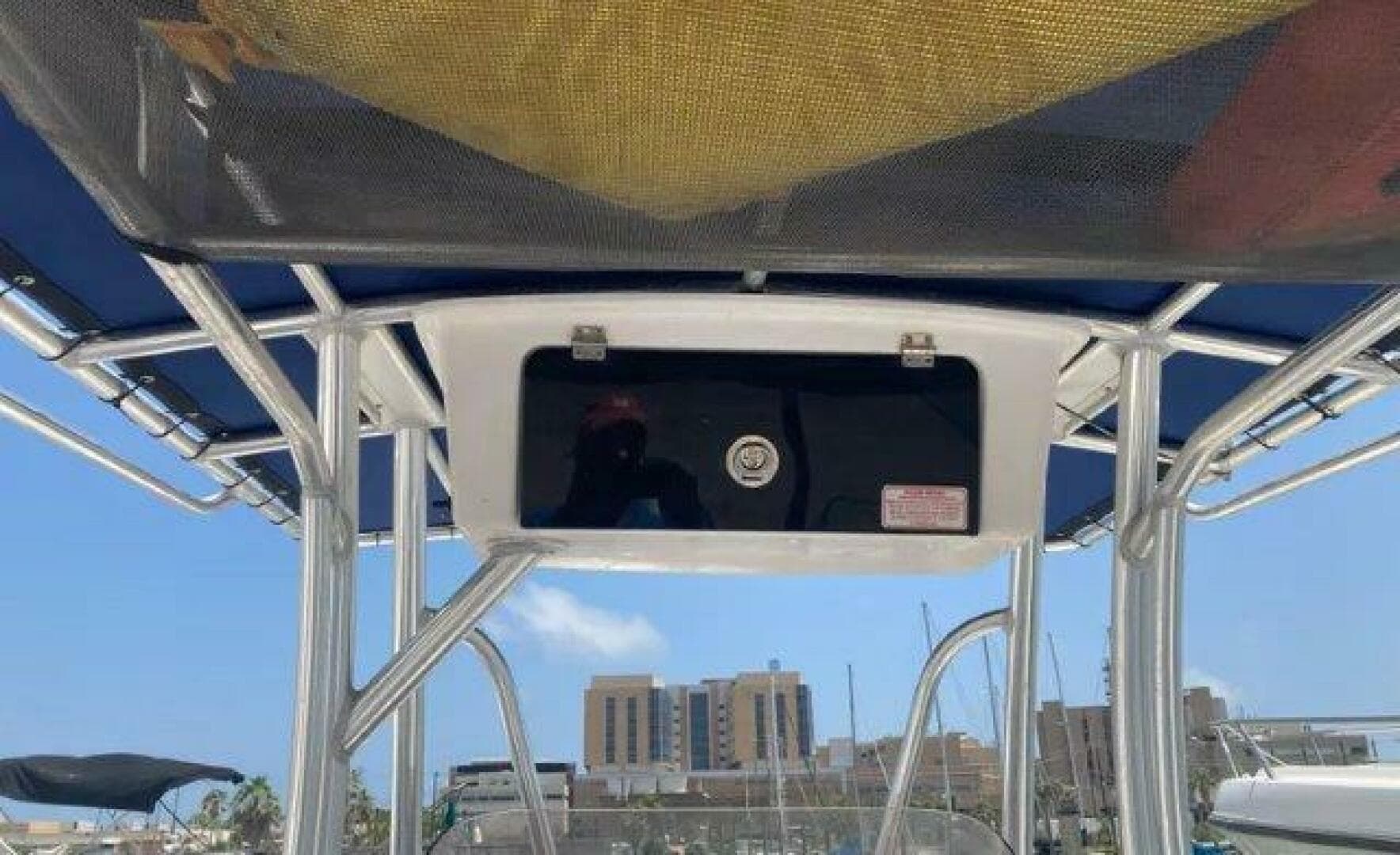 2017 Sea Hunt Ultra 234 — photo 12