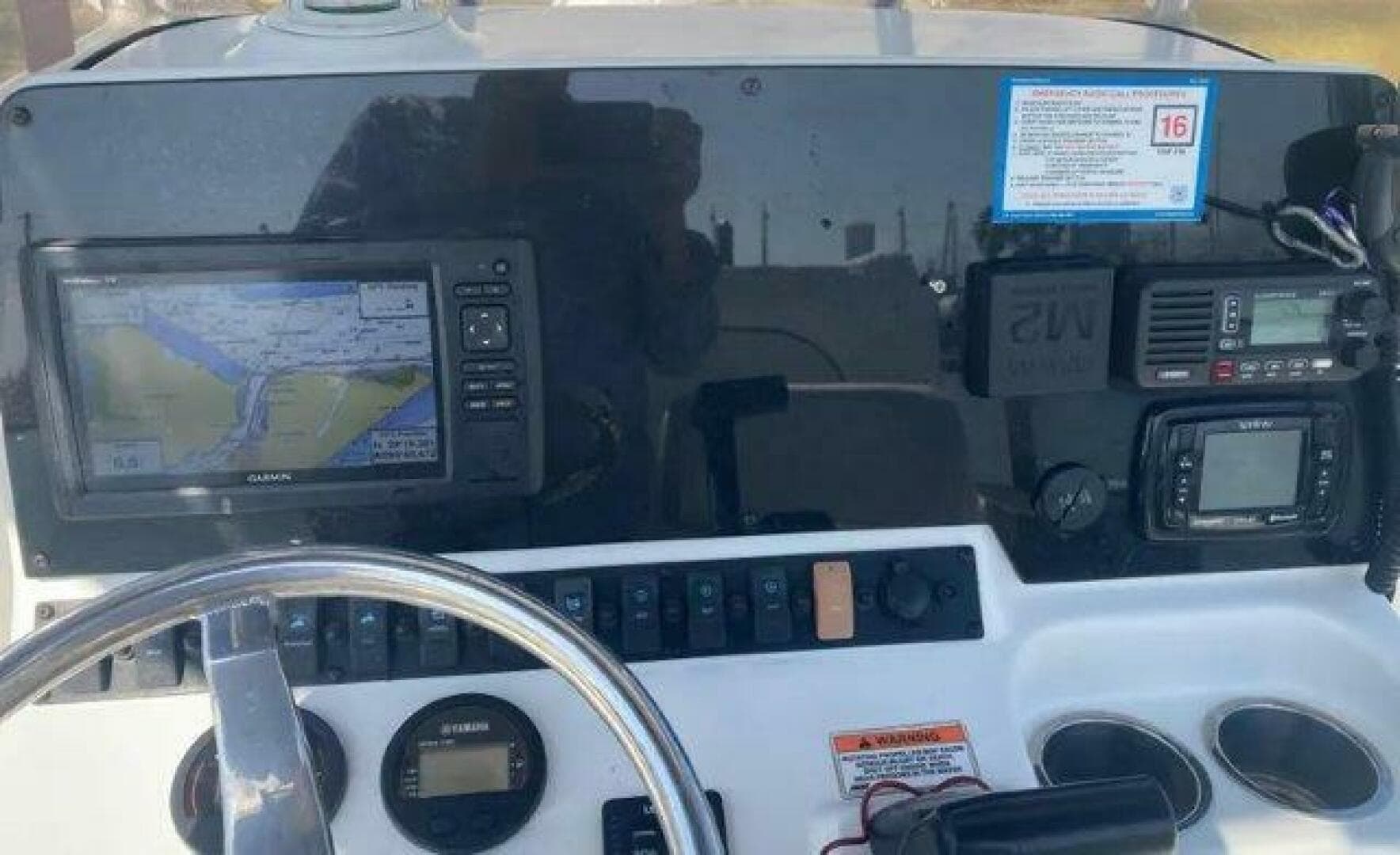 2017 Sea Hunt Ultra 234 — photo 10